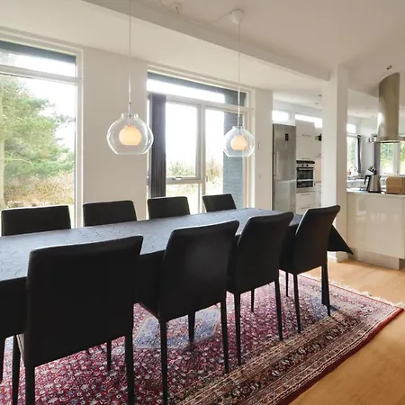 Three-bedroom Holiday In Hurup Thy *